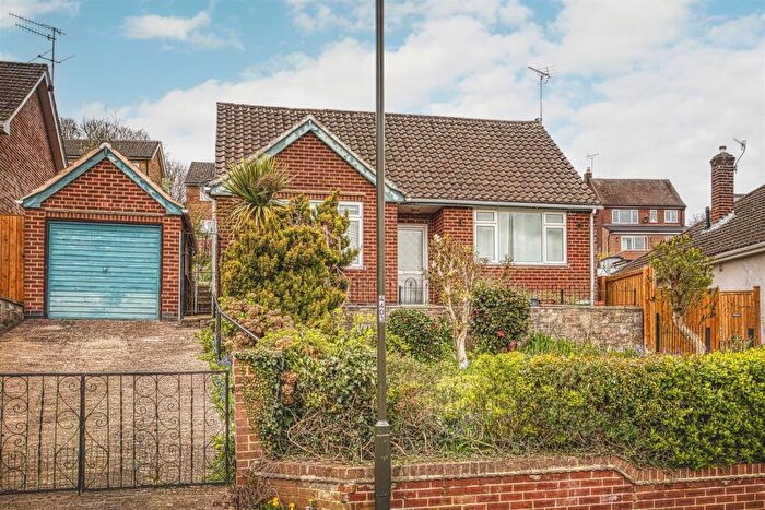 3 Bedroom Detached Bungalow For Sale In Lodge Drive, Belper, DE56