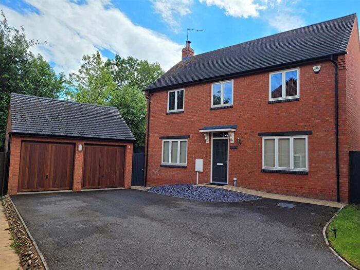 4 Bedroom Detached House For Sale In Old Inn Court, Lilbourne, Rugby, CV23
