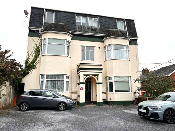 1 Bedroom Flat To Rent In Eastbrook House, Buckeridge Road, Teignmouth, Devon, TQ14