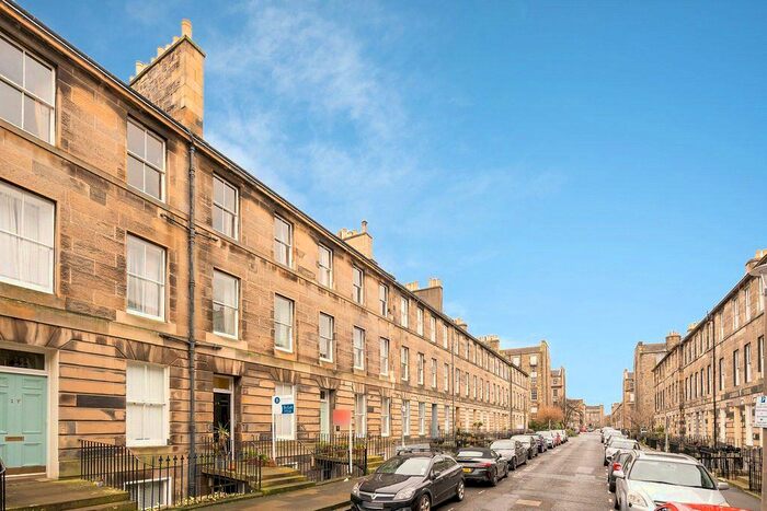 1 Bedroom Flat To Rent In Cumberland Street, New Town, Edinburgh, EH3