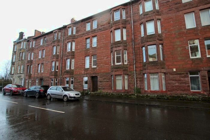 1 Bedroom Ground Flat To Rent In Meadowbank Street, Dumbarton, Dunbartonshire, G82