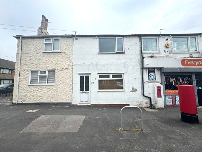 2 Bedroom House To Rent In Wolfreton Road, Hull, HU10