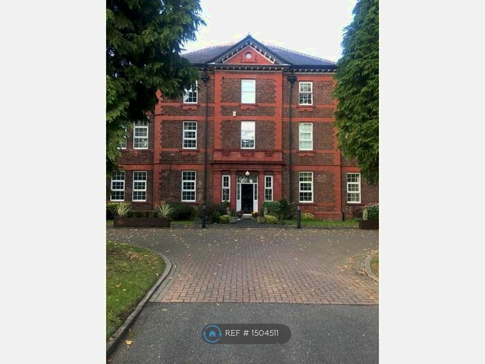 2 Bedroom Flat To Rent In Bishopton Drive, Macclesfield, SK11