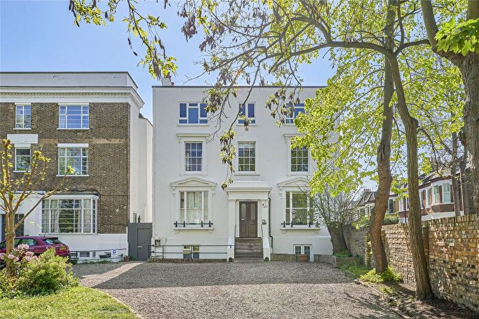 1 Bedroom Flat For Sale In Larkhall Rise, London, SW4