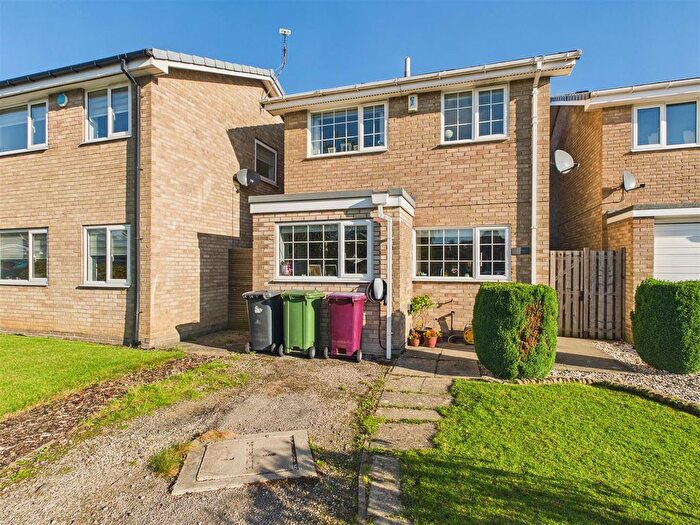 3 Bedroom Detached House For Sale In Windermere Avenue, Dronfield Woodhouse, Dronfield, S18