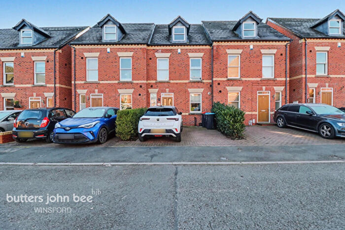 3 Bedroom Town House For Sale In Weaver Grove, Winsford, CW7