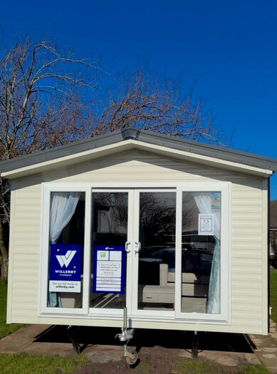 2 Bedroom Park Home For Sale In Riverside Park, Lancaster Road, Lancaster, Lancashire, LA3