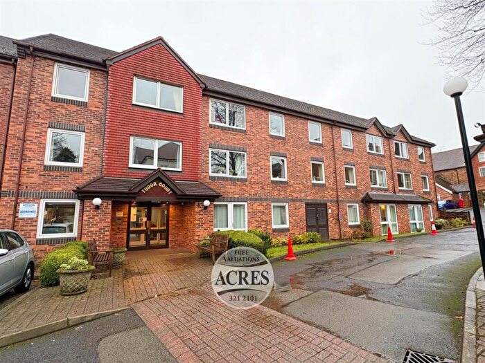 2 Bedroom Flat For Sale In Midland Drive, Sutton Coldfield, B72