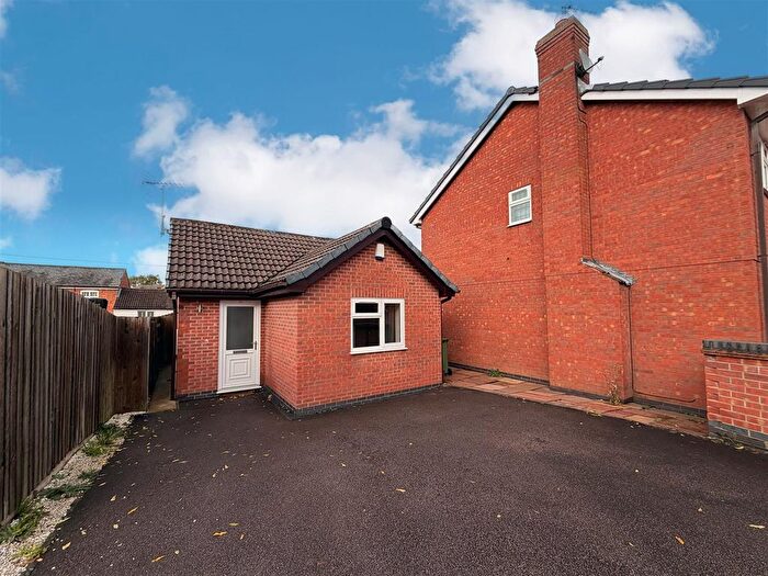 1 Bedroom Detached Bungalow For Sale In St. Phillips Road, Burton-On-The-Wolds, Loughborough, LE12