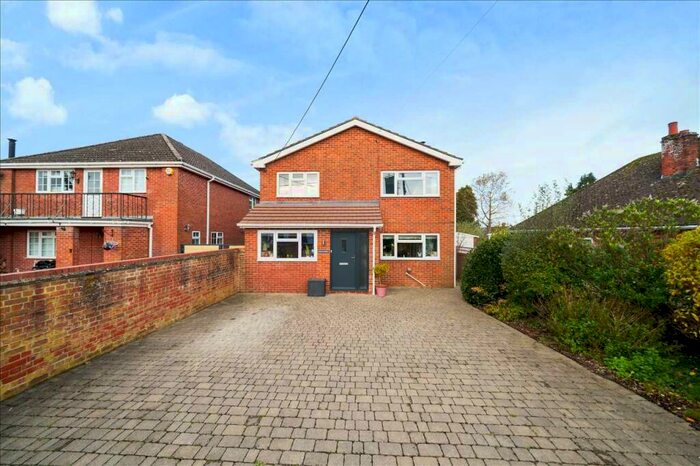 4 Bedroom Detached House For Sale In Kuching, Andover Road, Ludgershall, SP11