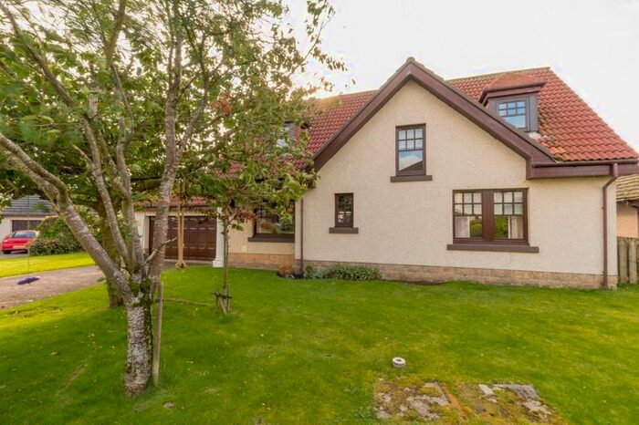4 Bedroom Detached House For Sale In The Smithy, West Linton, EH46