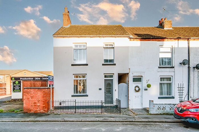 2 Bedroom End Of Terrace House For Sale In King Street, Desborough, Kettering, NN14