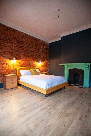 10 Bedroom Detached House To Rent In Egerton Road, Manchester, Greater Manchester, M14