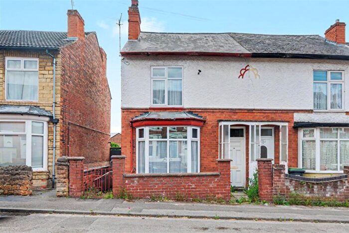 2 Bedroom Semi-Detached House For Sale In Cyril Avenue, Stapleford, Nottingham, NG9