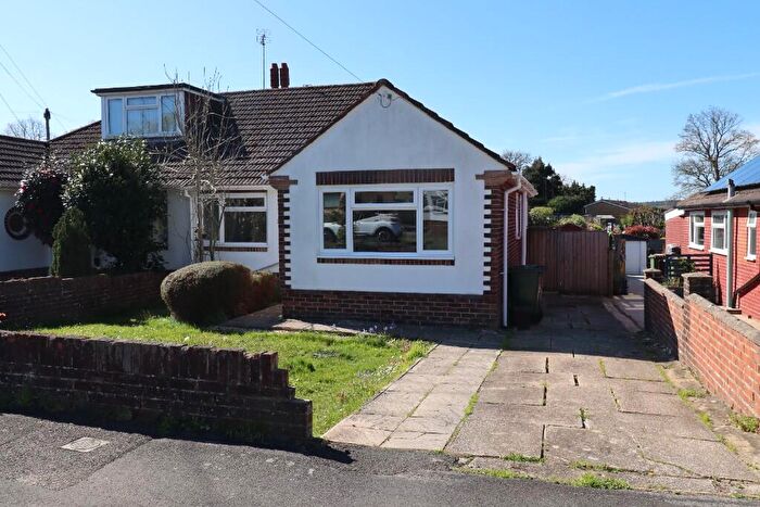 3 Bedroom Semi-Detached Bungalow To Rent In Hillcrest Avenue, Eastleigh, Hampshire, SO53