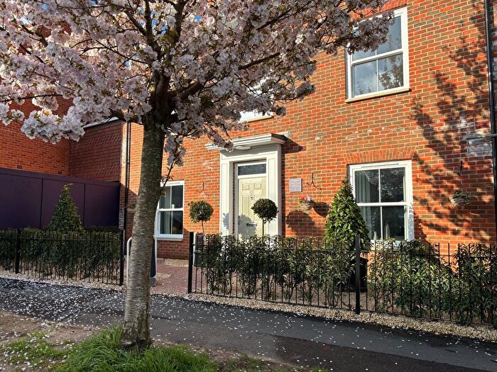 2 Bedroom Maisonette For Sale In The Dean, Alresford, SO24