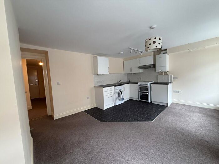 1 Bedroom Flat To Rent In John Bradley House, High Street, Chatham, Kent, ME4