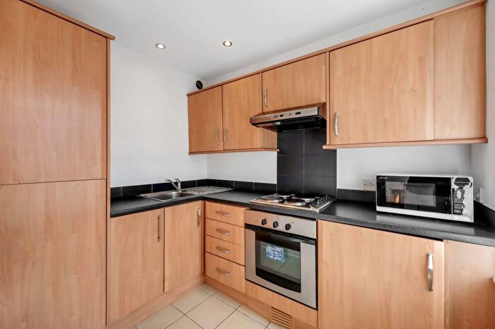 1 Bedroom Flat To Rent In Islip Street, London, NW5
