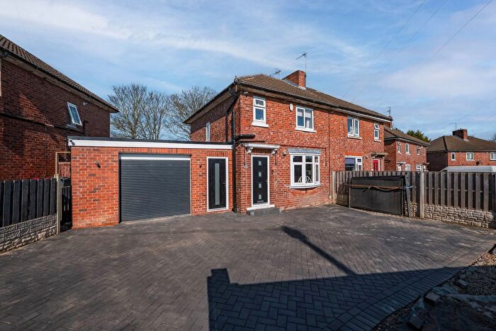 3 Bedroom Semi Detached House For Sale In Campbell Drive, Rotherham, S65