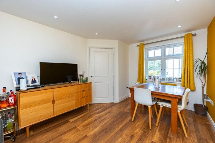 3 Bedroom End Of Terrace House For Sale In Lancaster Close, Hamstreet, Ashford, TN26