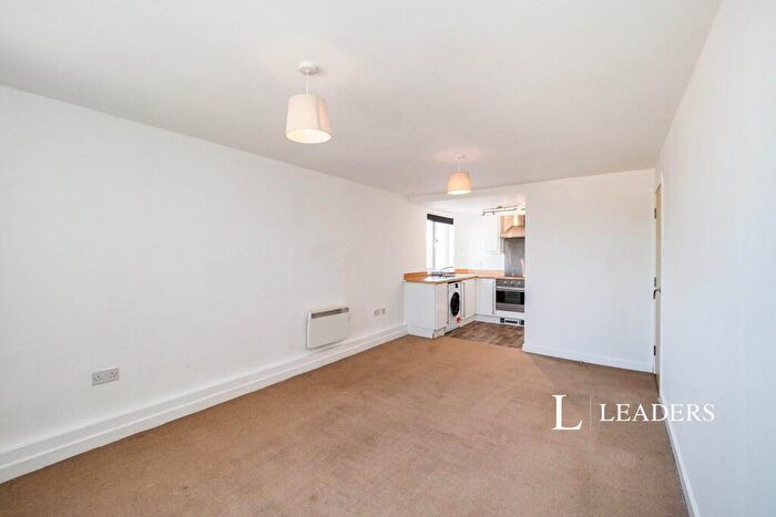 1 Bedroom Flat To Rent In High Point, NG7