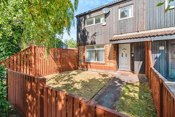 3 Bedroom End Terrace House For Sale In Pipit Lane, Birchwood, Warrington, Cheshire, WA3