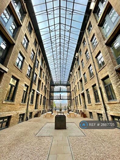 2 Bedroom Flat To Rent In Conditioning House, Bradford, BD1