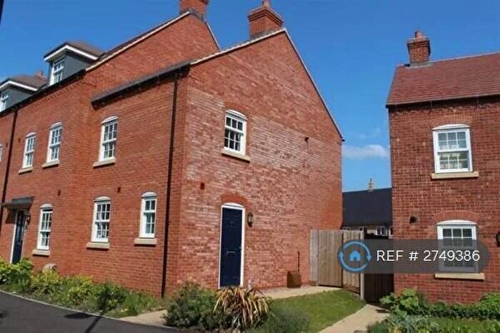 2 Bedroom End Of Terrace House To Rent In Saxon Way, Great Denham, Bedford, MK40