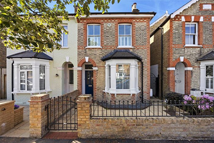 4 Bedroom Semi Detached House For Sale In Shortlands Road, Kingston Upon Thames, KT2
