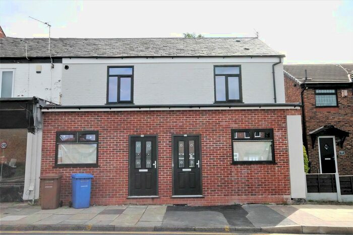 2 Bedroom Flat To Rent In Partington Lane, Swinton, Manchester, M27