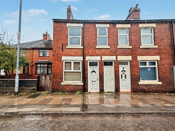 3 Bedroom End Of Terrace House For Sale In London Road, Chesterton, Newcastle-Under-Lyme, ST5