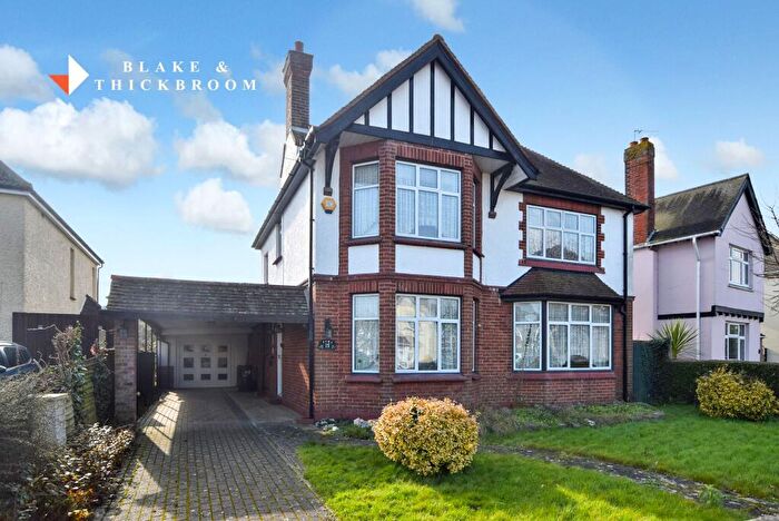 3 Bedroom Detached House For Sale In Vicarage Gardens, Clacton-on-Sea, CO15