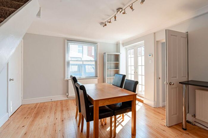 3 Bedroom End Of Terrace House For Sale In Charles Street, Oxford, OX4