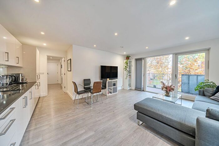 2 Bedroom Flat To Rent In Spa Road, Pullman Building, SE16