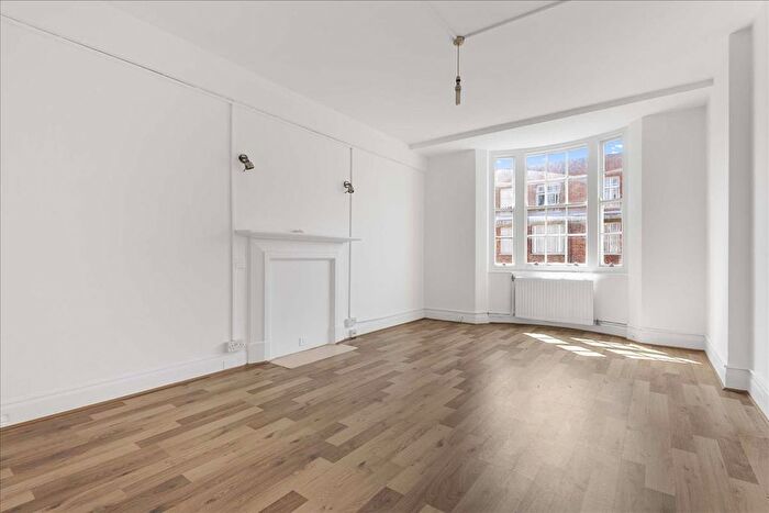 1 Bedroom Flat For Sale In Ralph Court, London, W2
