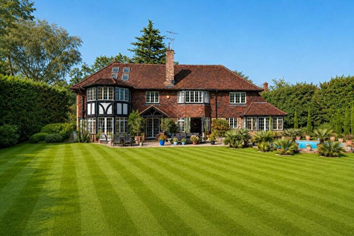 5 Bedroom Detached House For Sale In Broad Highway, Cobham, KT11