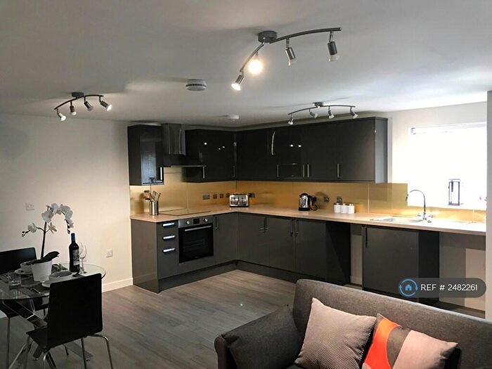 1 Bedroom Semi-Detached House To Rent In First Avenue, Chelmsford, CM1