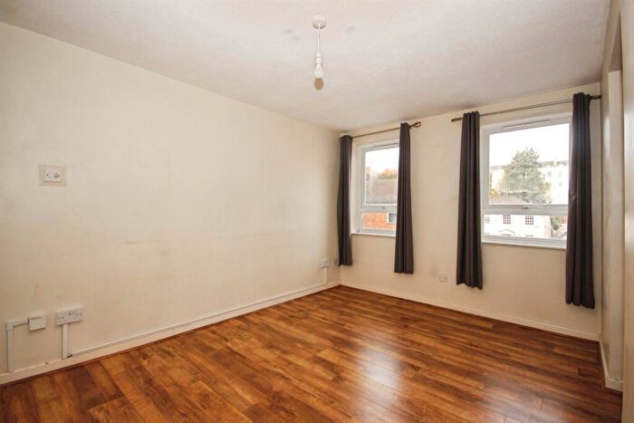2 Bedroom Apartment To Rent In Regent Street, Leamington Spa, CV32
