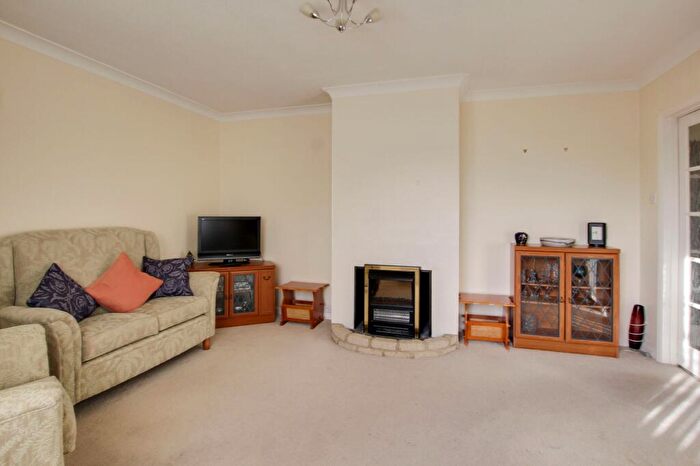 3 Bedroom End Of Terrace House For Sale In Huntingdon Street, St. Neots, PE19