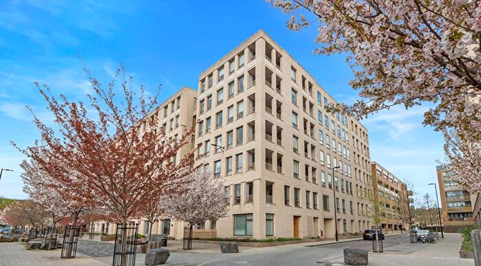 2 Bedroom Apartment For Sale In Casbeard Street, London, N4
