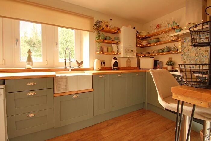 1 Bedroom Apartment For Sale In Bowlish, Shepton Mallet, BA4