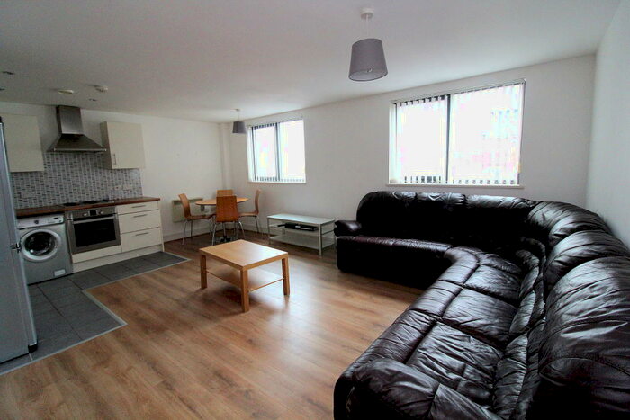 2 Bedroom Apartment For Sale In Portside House, Duke Street, Liverpool, Merseyside, L1