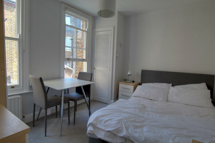 Studio To Rent In Fortess Road () Tufnell Park, NW5