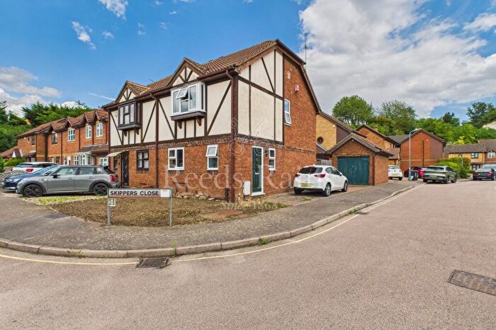 3 Bedroom Semi-Detached House For Sale In Maritime Close, Greenhithe, Kent, DA9