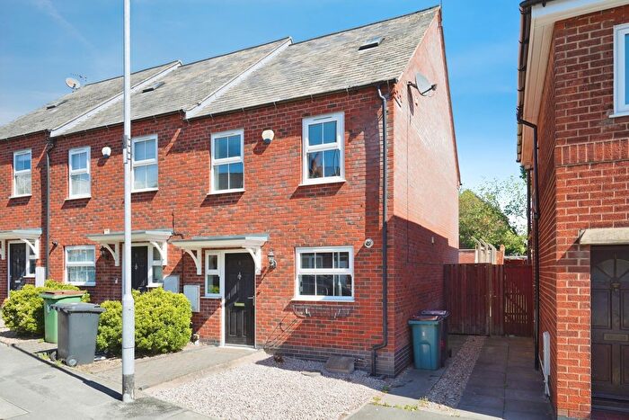3 Bedroom End Of Terrace House For Sale In Owen Street, Coalville, Leicestershire, LE67