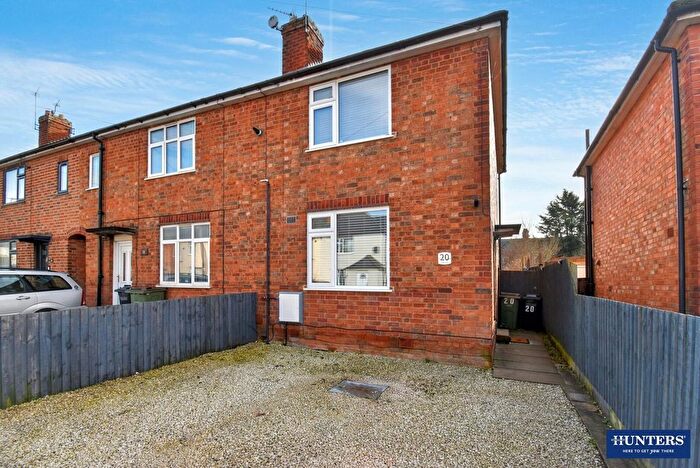 2 Bedroom End Of Terrace House For Sale In Coronation Avenue, Wigston, Leicestershire, LE18