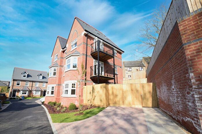 2 Bedroom Apartment To Rent In Priory Road, High Wycombe, Buckinghamshire, HP13