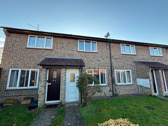 2 Bedroom Terraced House To Rent In Devonshire Gardens, Tilehurst, Reading, RG31