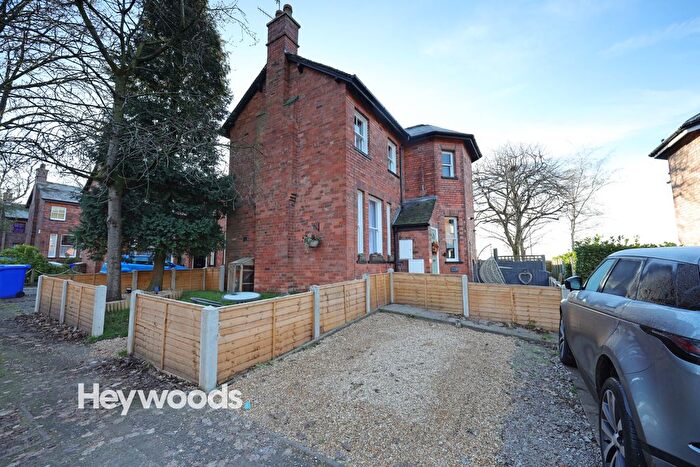 2 Bedroom Town House For Sale In St. Christopher Avenue, Penkhull, Stoke-On-Trent, Staffordshire, ST4