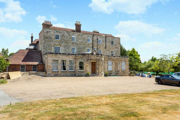 3 Bedroom Flat To Rent In Lamberhurst, Tunbridge Wells, TN3